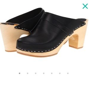 Swedish hasbeen clogs
